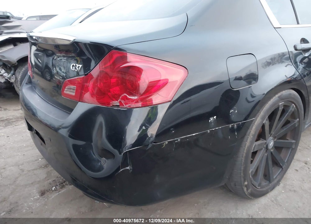 2011 INFINITI G37 JOURNEY VIN: JN1CV6AP2BM504268