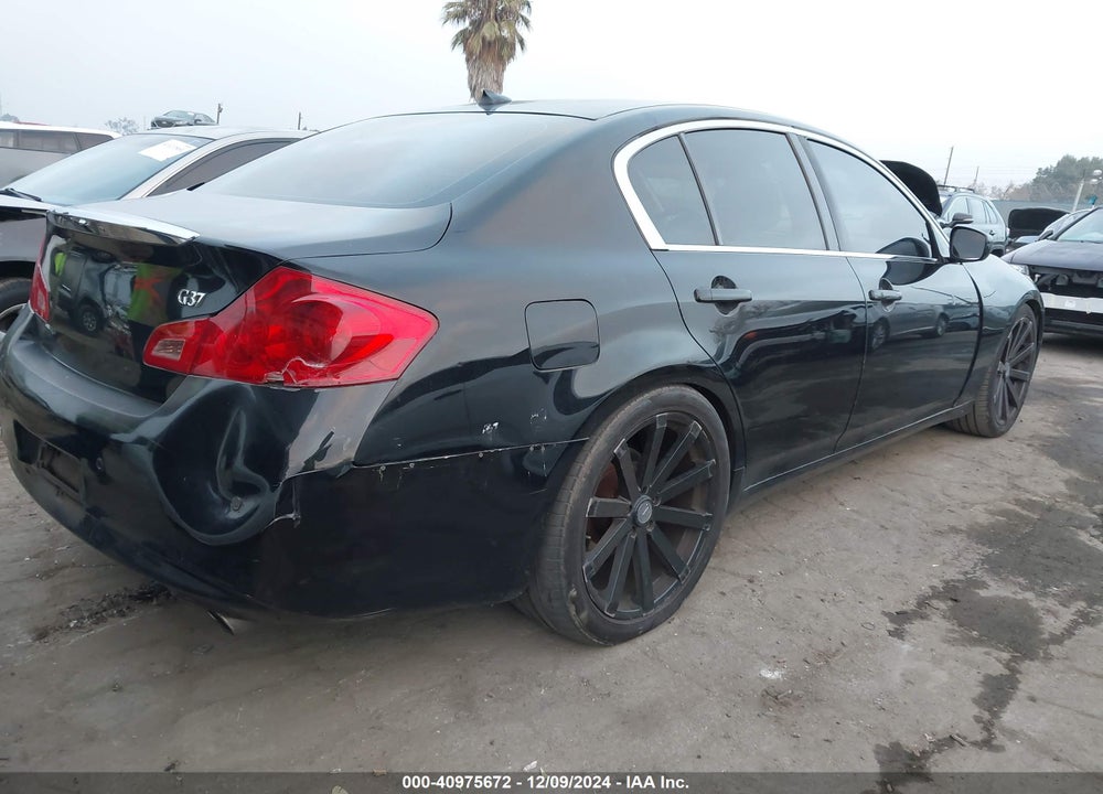 2011 INFINITI G37 JOURNEY VIN: JN1CV6AP2BM504268