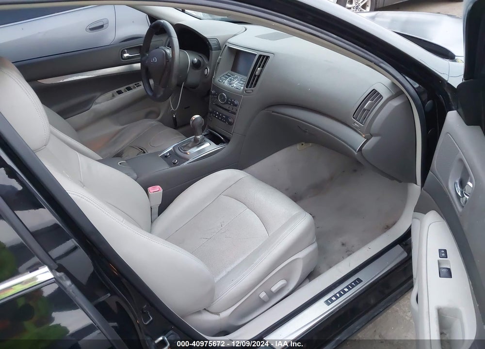 2011 INFINITI G37 JOURNEY VIN: JN1CV6AP2BM504268