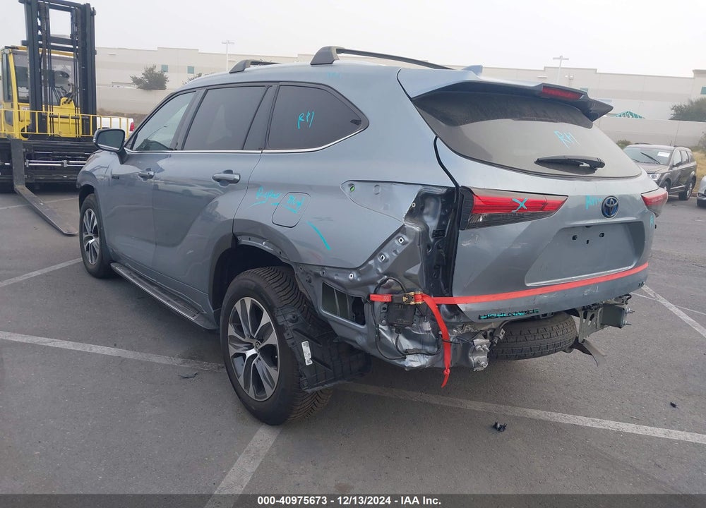 2021 TOYOTA HIGHLANDER HYBRID XLE VIN: 5TDHARAH7MS011850