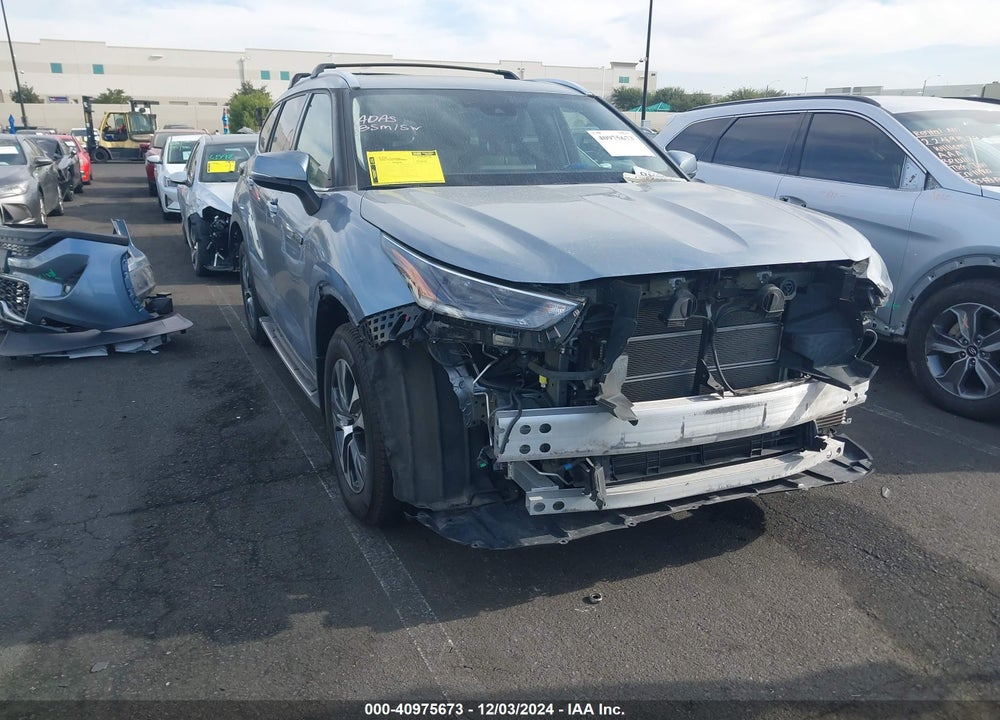 2021 TOYOTA HIGHLANDER HYBRID XLE VIN: 5TDHARAH7MS011850