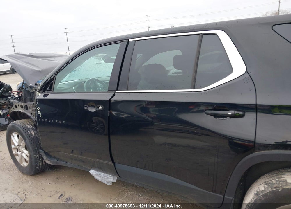 2019 CHEVROLET TRAVERSE LS VIN: 1GNERFKW2KJ264180