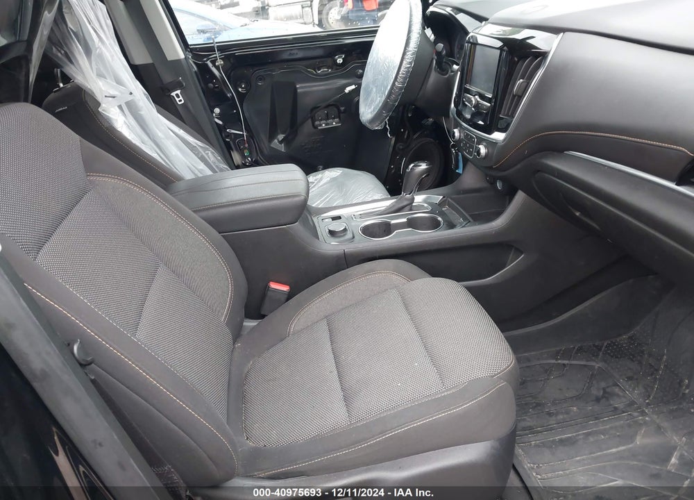 2019 CHEVROLET TRAVERSE LS VIN: 1GNERFKW2KJ264180