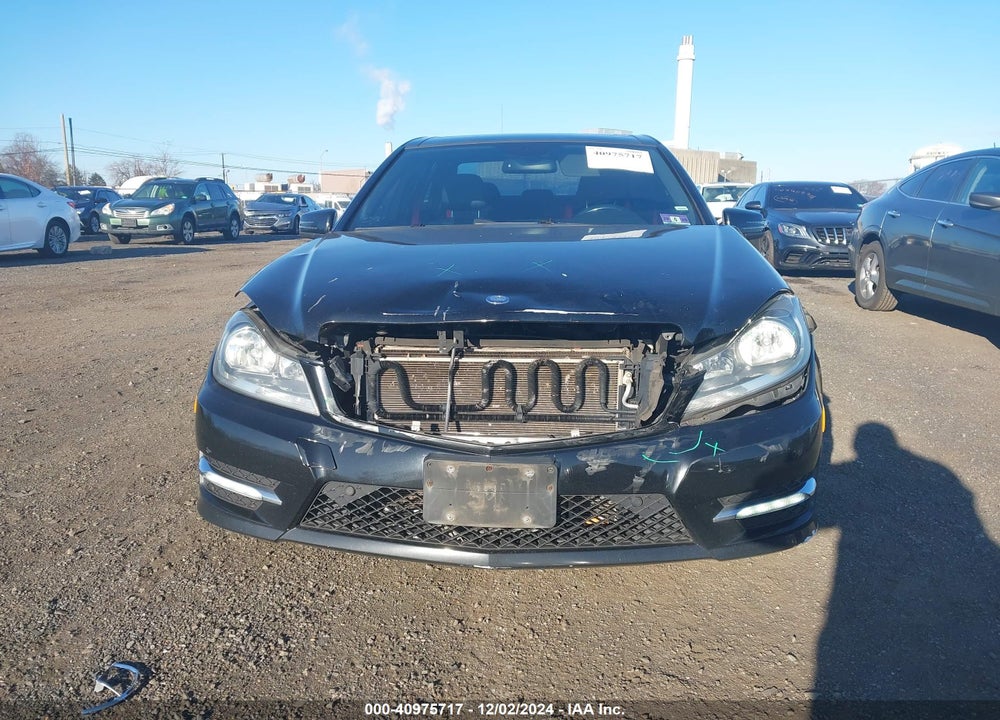 2013 MERCEDES-BENZ C 300 LUXURY 4MATIC/SPORT 4MATIC VIN: WDDGF8AB6DR268196