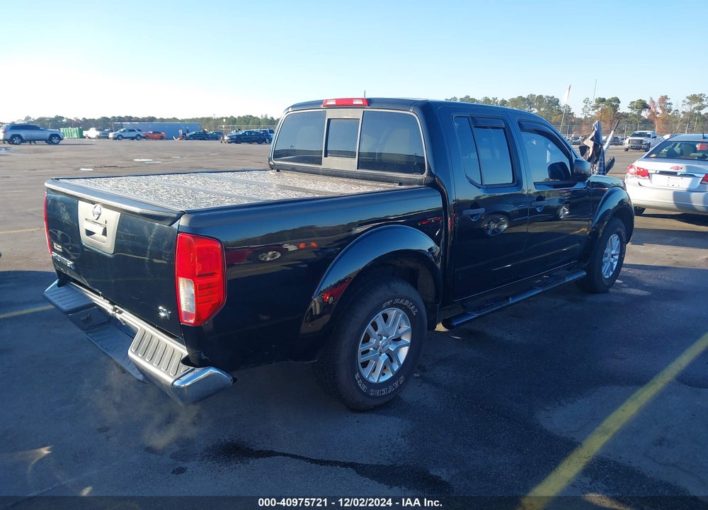 2015 FRONTIER NISSAN  SV VIN: 1N6AD0ER6FN709492