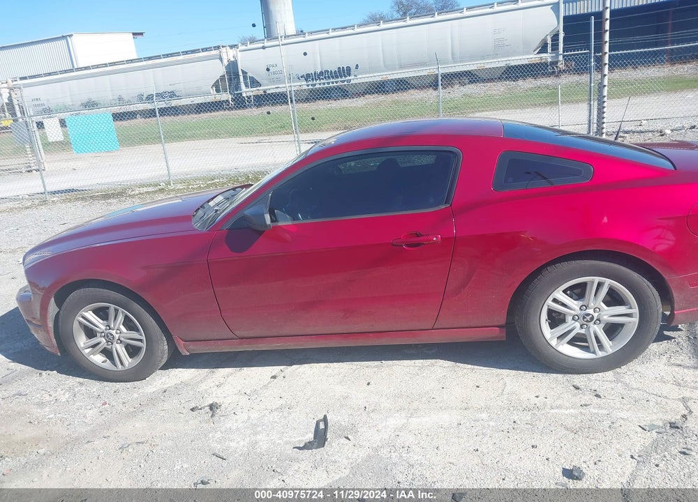 2014 FORD MUSTANG V6 VIN: 1ZVBP8AM1E5330497
