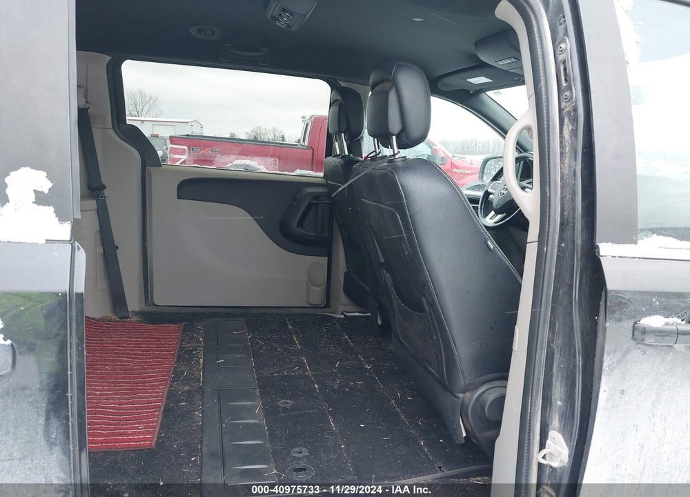 2018 DODGE GRAND CARAVAN SXT VIN: 2C4RDGCG6JR327216