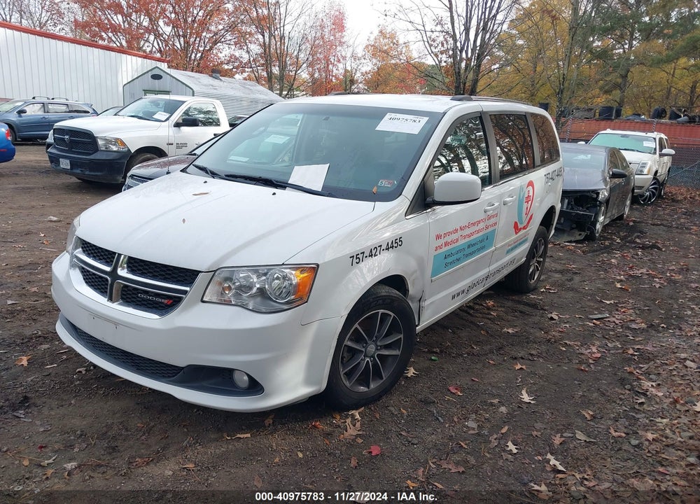 2017 DODGE GRAND CARAVAN VIN: 2C4RDGCG5HR828219