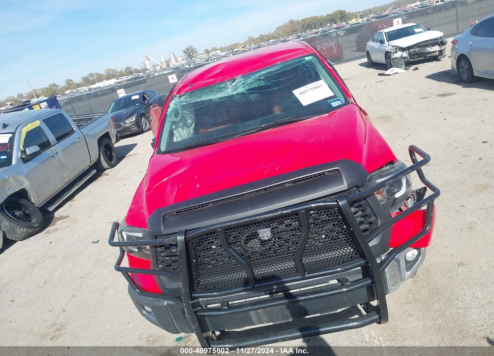 2014 TOYOTA TUNDRA SR5 5.7L V8 VIN: 5TFDW5F16EX409082