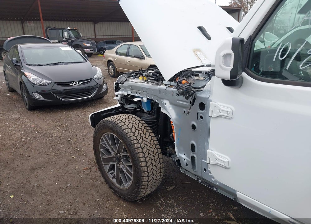 2024 JEEP WRANGLER 4XE SUMMIT 4XE VIN: 1C4RJXU66RW198833