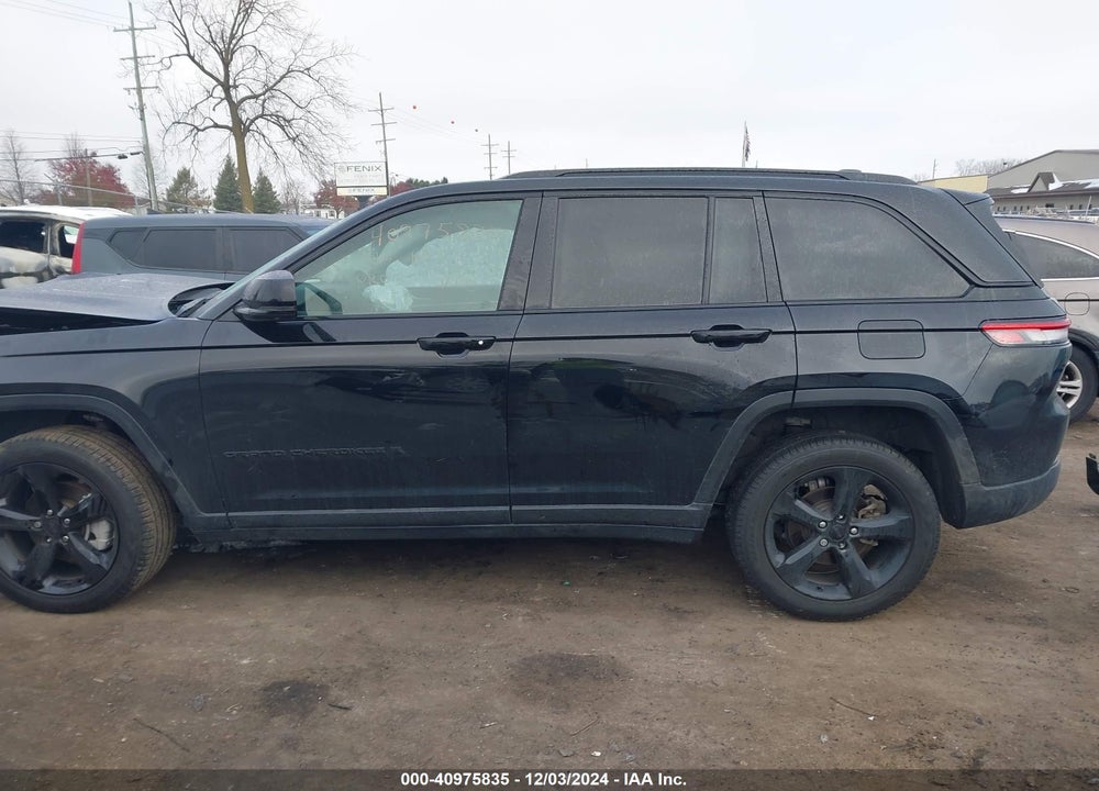 2024 JEEP GRAND CHEROKEE LIMITED 4X4 VIN: 1C4RJHBG1RC679138