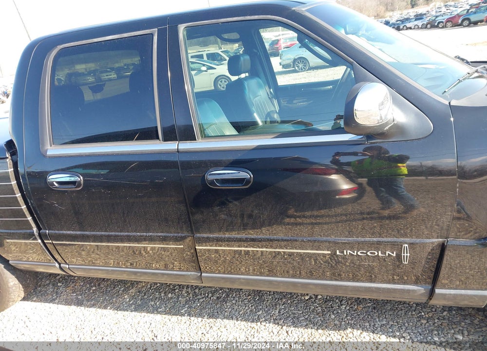 2002 LINCOLN BLACKWOOD VIN: 5LTEW05A52KJ01464