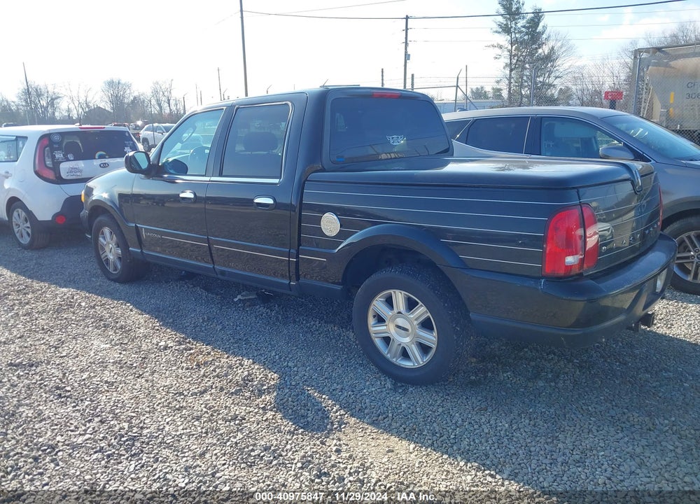 2002 LINCOLN BLACKWOOD VIN: 5LTEW05A52KJ01464
