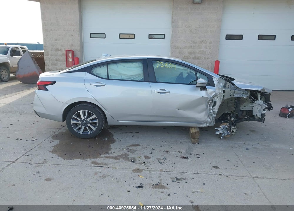 2020 NISSAN VERSA SV XTRONIC CVT VIN: 3N1CN8EV7LL842443