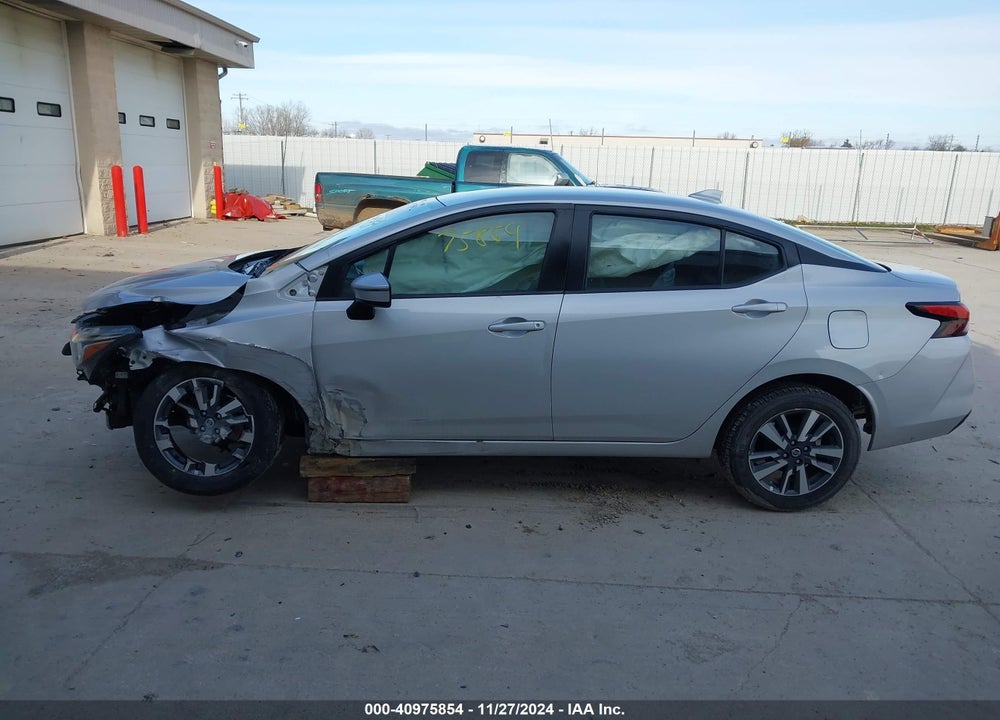 2020 NISSAN VERSA SV XTRONIC CVT VIN: 3N1CN8EV7LL842443