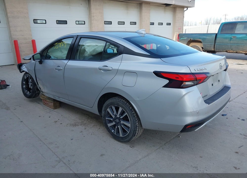 2020 NISSAN VERSA SV XTRONIC CVT VIN: 3N1CN8EV7LL842443