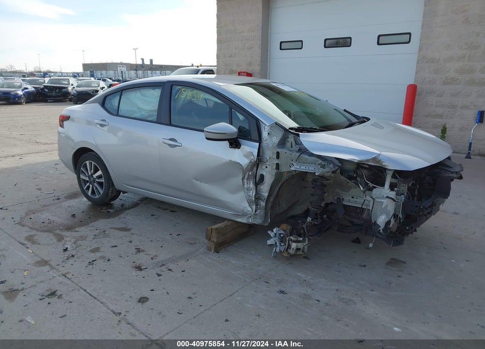 2020 NISSAN VERSA SV XTRONIC CVT VIN: 3N1CN8EV7LL842443