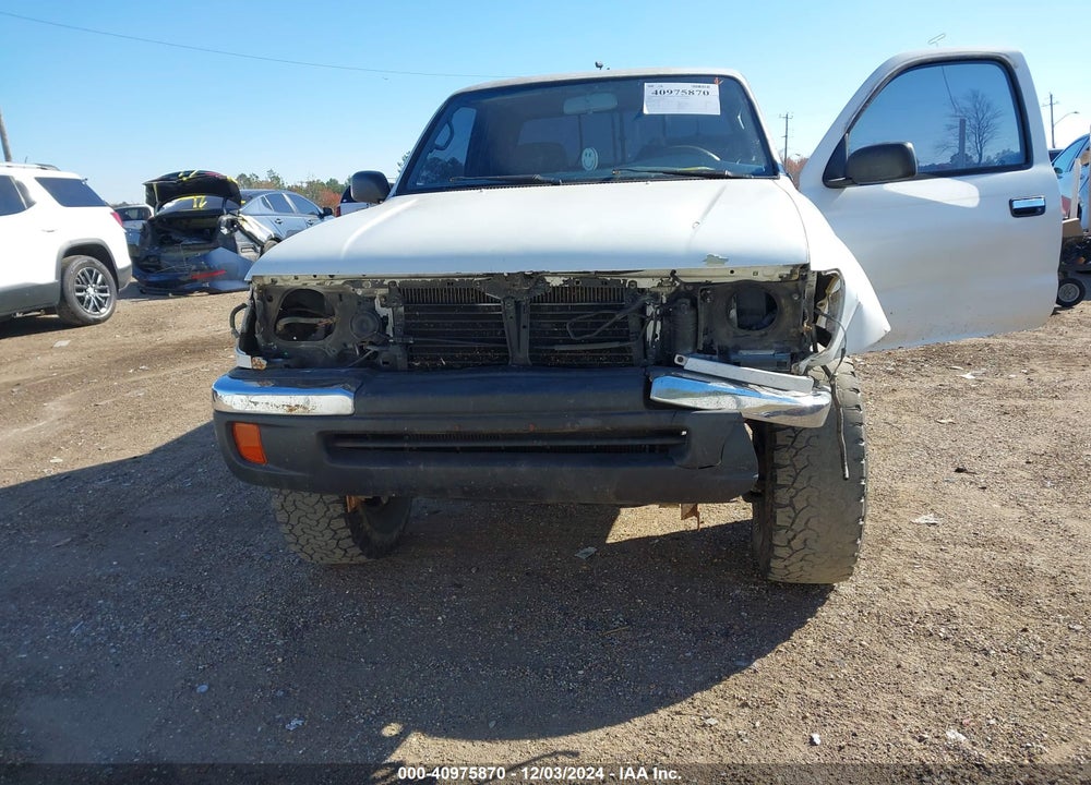 1998 TOYOTA TACOMA VIN: 4TAWM72N6WZ113547
