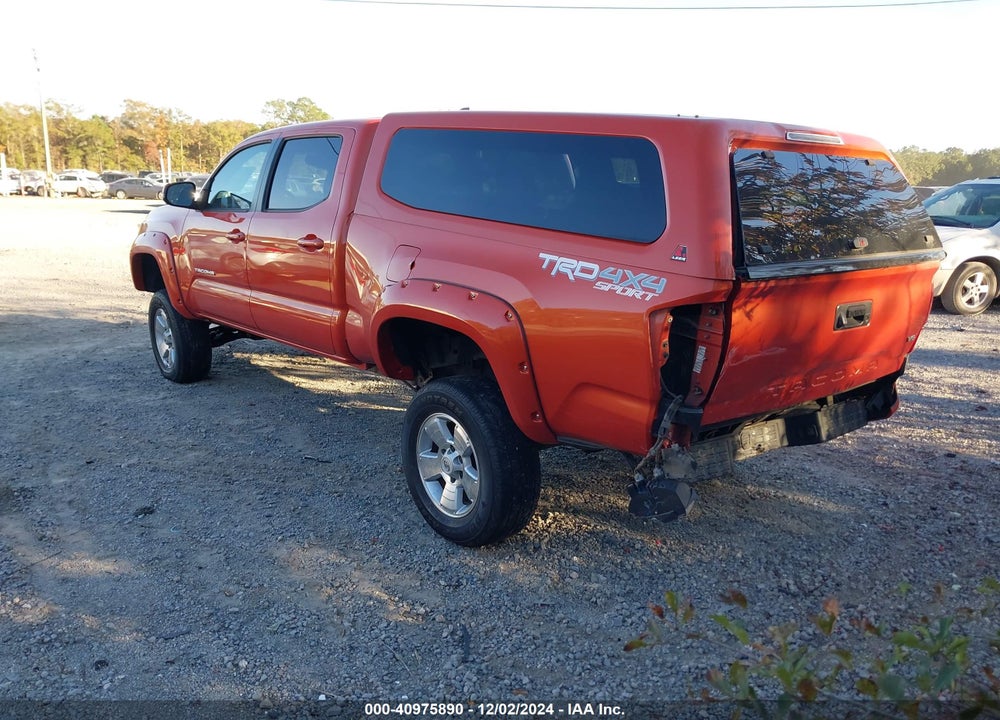 2016 TOYOTA TACOMA SR5 VIN: 5TFDZ5BN7GX010068