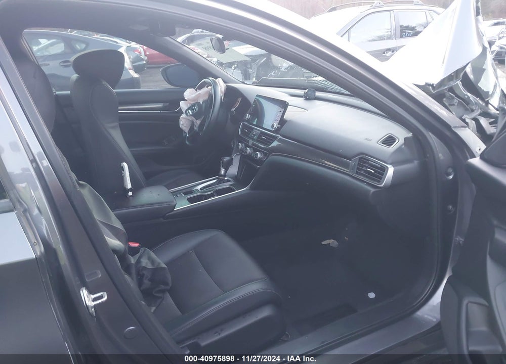 2018 HONDA ACCORD SPORT VIN: 1HGCV1F34JA210765