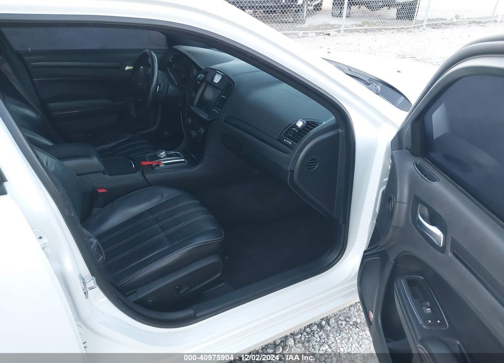 2015 CHRYSLER 300 300S VIN: 2C3CCABG6FH921569