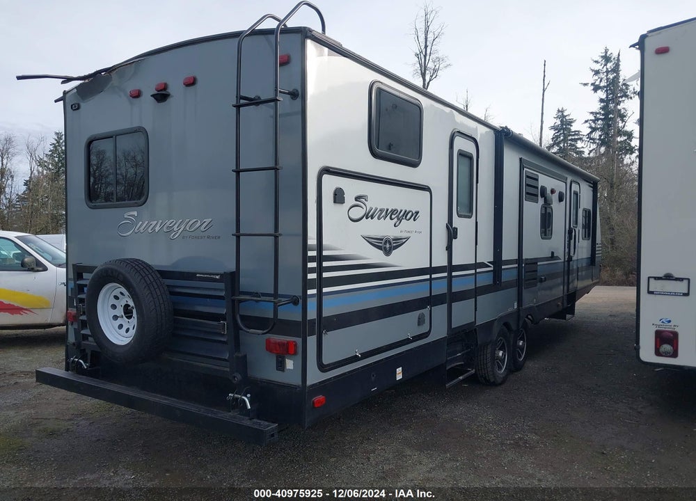 2018 FOREST RIVER OTHER VIN: 4X4TSVH24J2476701