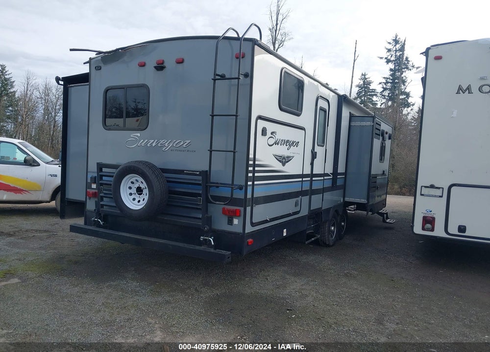 2018 FOREST RIVER OTHER VIN: 4X4TSVH24J2476701