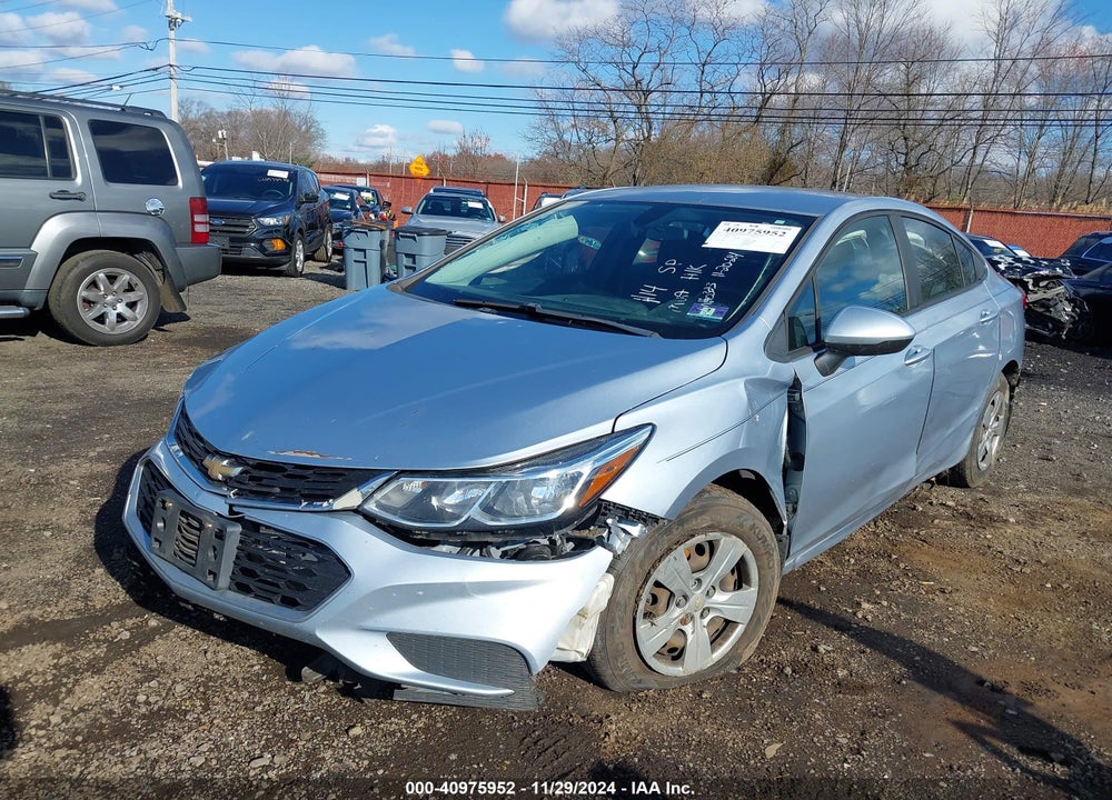 2017 CHEVROLET CRUZE VIN: 1G1BC5SM0H7270323