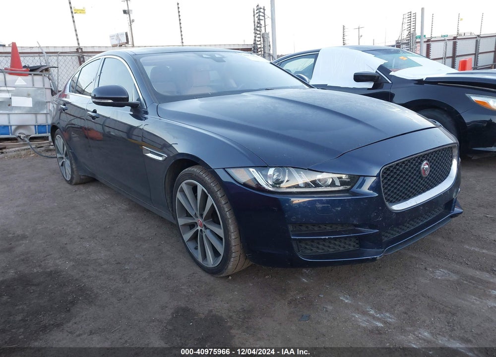 2017 JAGUAR XE 25T PRESTIGE VIN: SAJAE4BG8HA965042