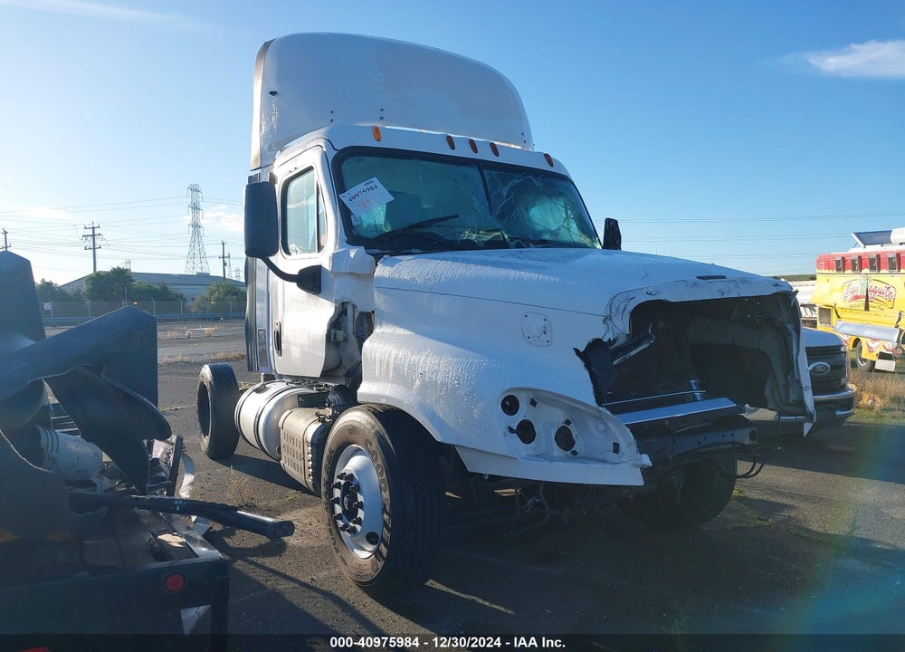 2014 FREIGHTLINER CASCADIA 125 VIN: 1FUBGDDVXELFN7338