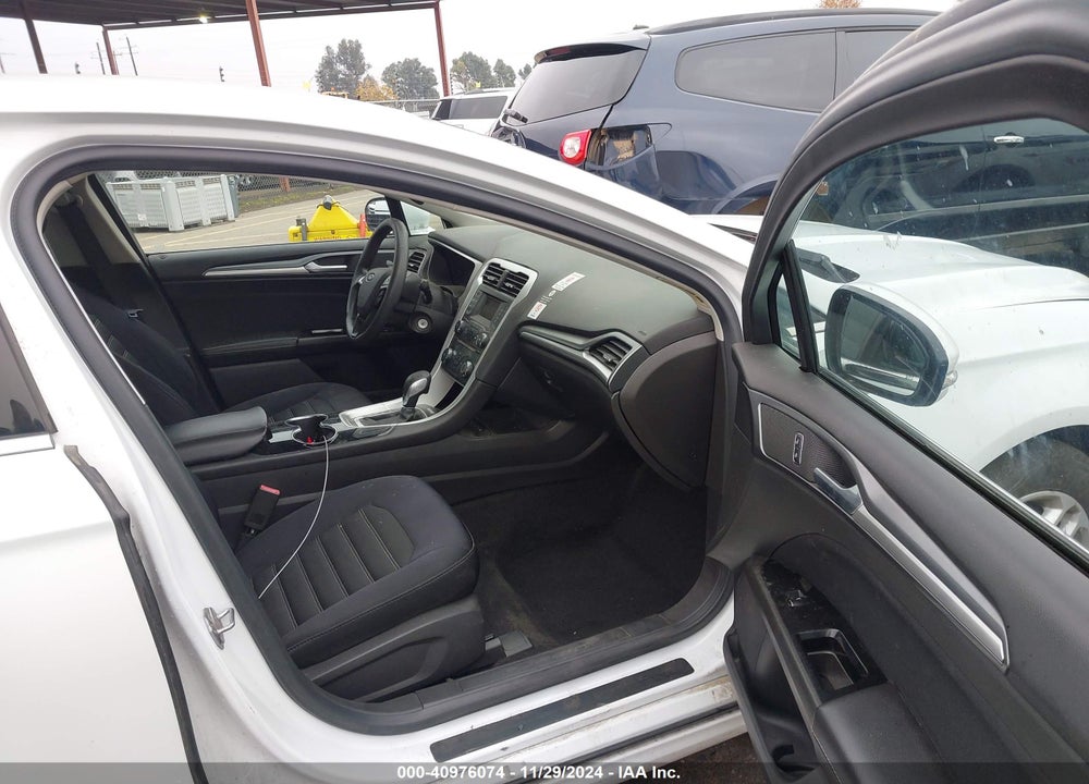2014 FORD FUSION SE VIN: 3FA6P0HD8ER331631