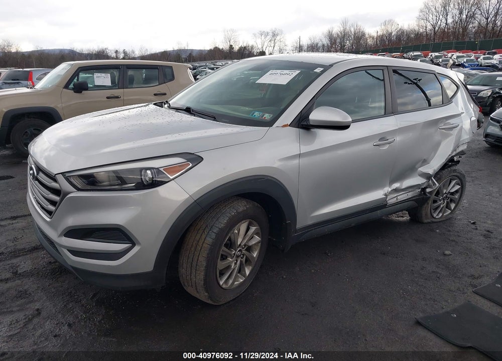 2018 HYUNDAI TUCSON SE VIN: KM8J2CA40JU713651