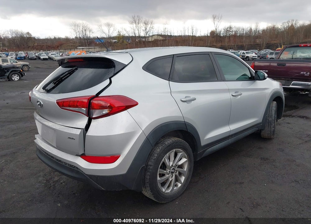 2018 HYUNDAI TUCSON SE VIN: KM8J2CA40JU713651
