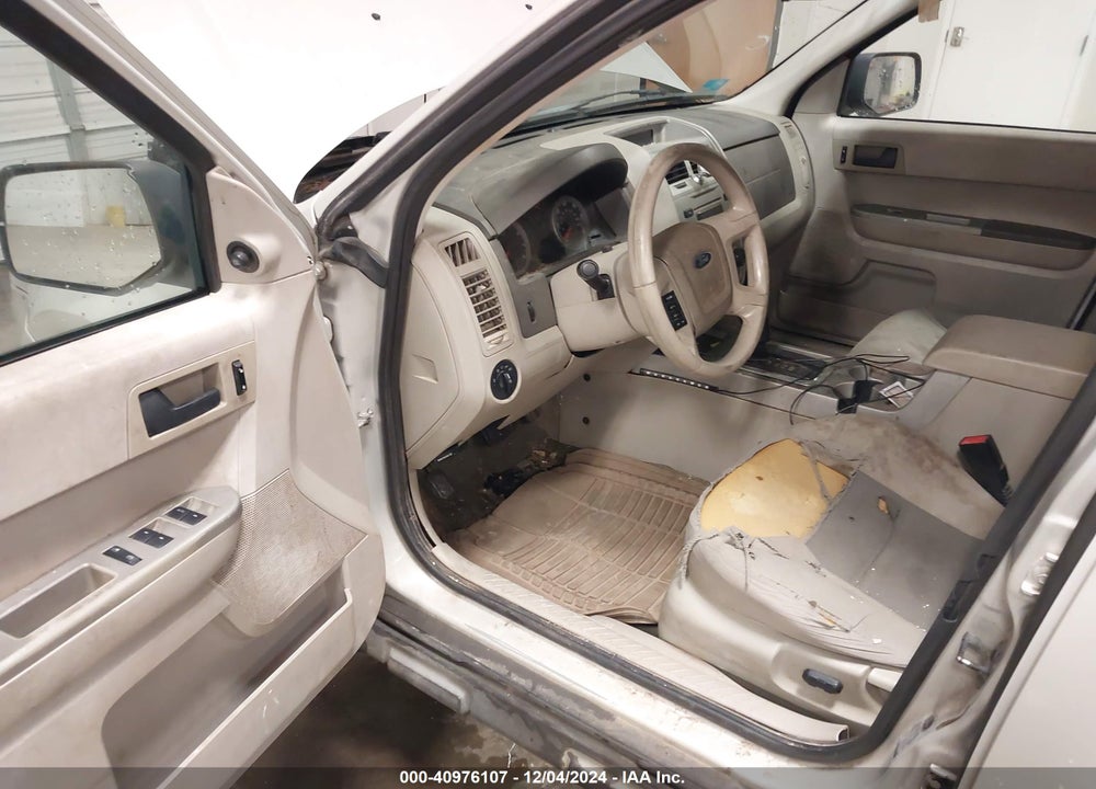 2008 FORD ESCAPE XLT VIN: 1FMCU03Z38KC18747