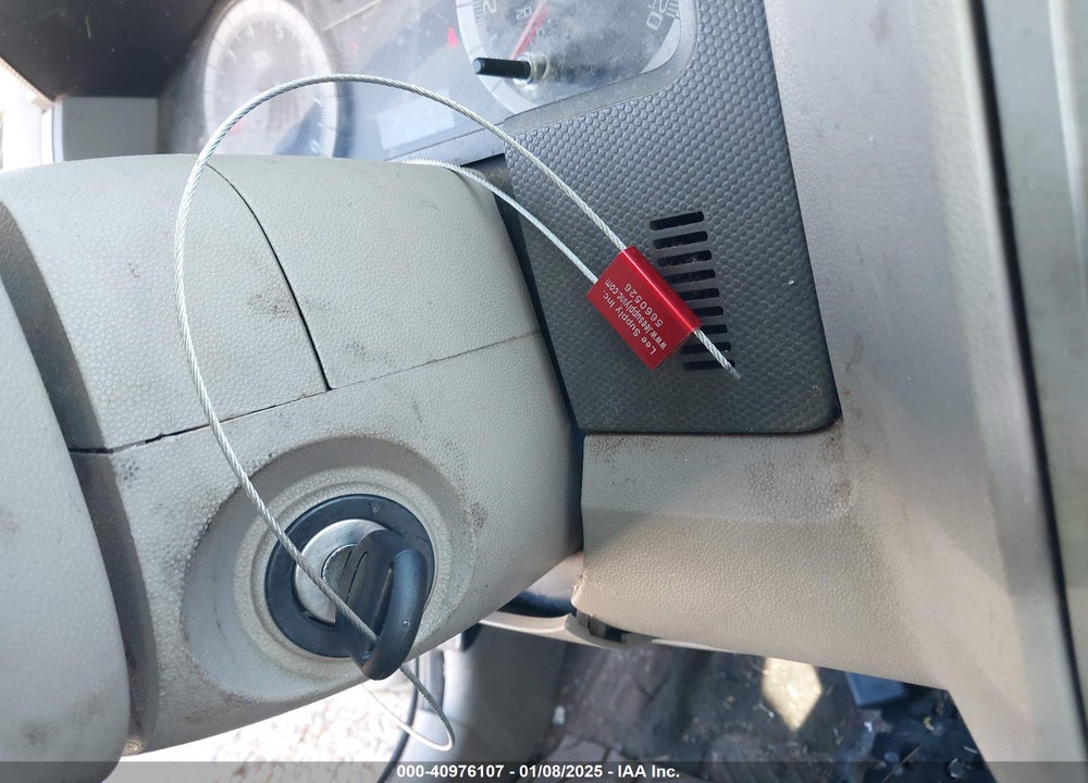 2008 FORD ESCAPE XLT VIN: 1FMCU03Z38KC18747