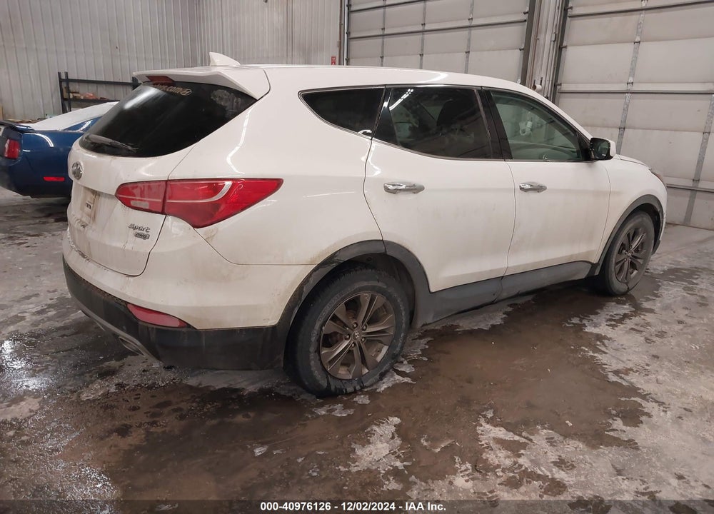2014 HYUNDAI SANTA FE SPORT 2.4L VIN: 5XYZTDLB8EG175679
