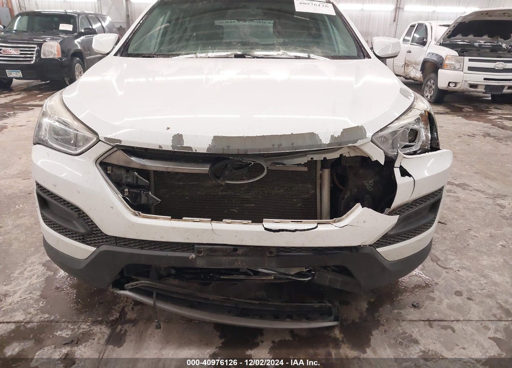 2014 HYUNDAI SANTA FE SPORT 2.4L VIN: 5XYZTDLB8EG175679