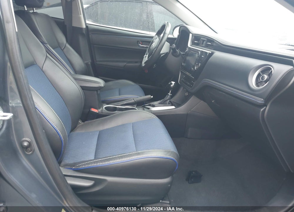 2017 TOYOTA COROLLA SE VIN: 2T1BURHE6HC768021