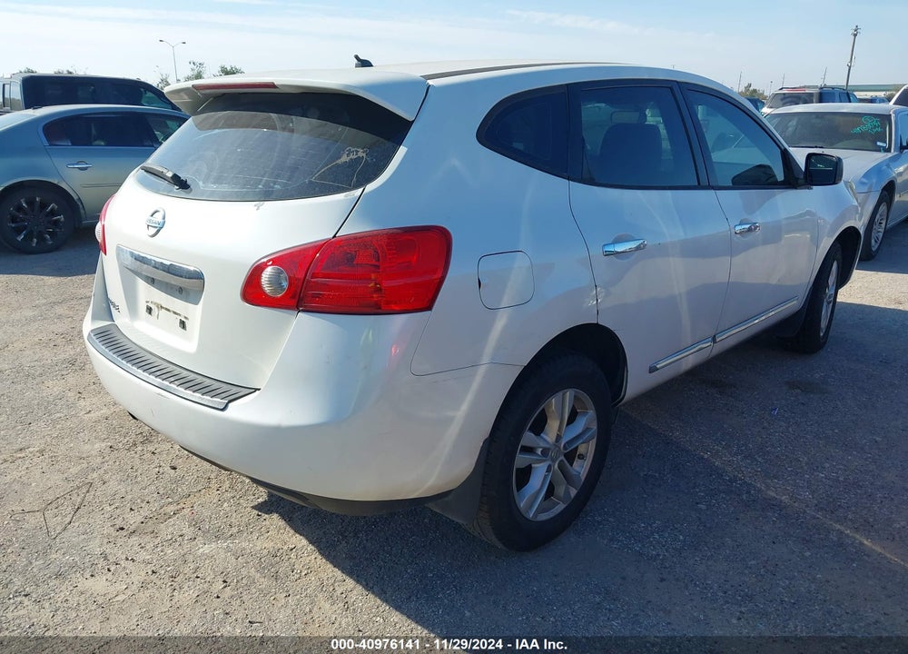 2013 NISSAN ROGUE S VIN: JN8AS5MT2DW031905