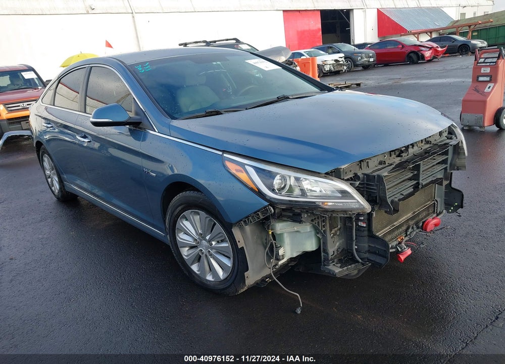 2016 HYUNDAI SONATA HYBRID SE VIN: KMHE24L17GA040782