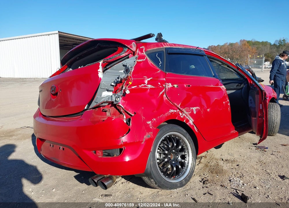 2013 HYUNDAI ACCENT SE VIN: KMHCU5AE8DU084961
