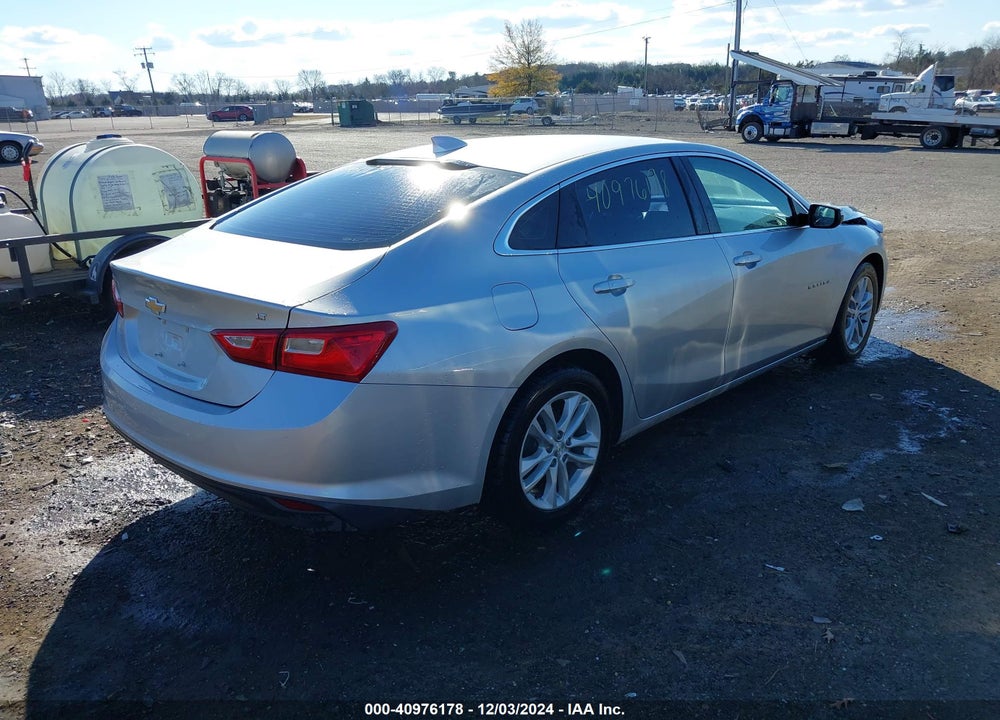 2018 CHEVROLET MALIBU LT VIN: 1G1ZD5ST8JF229436
