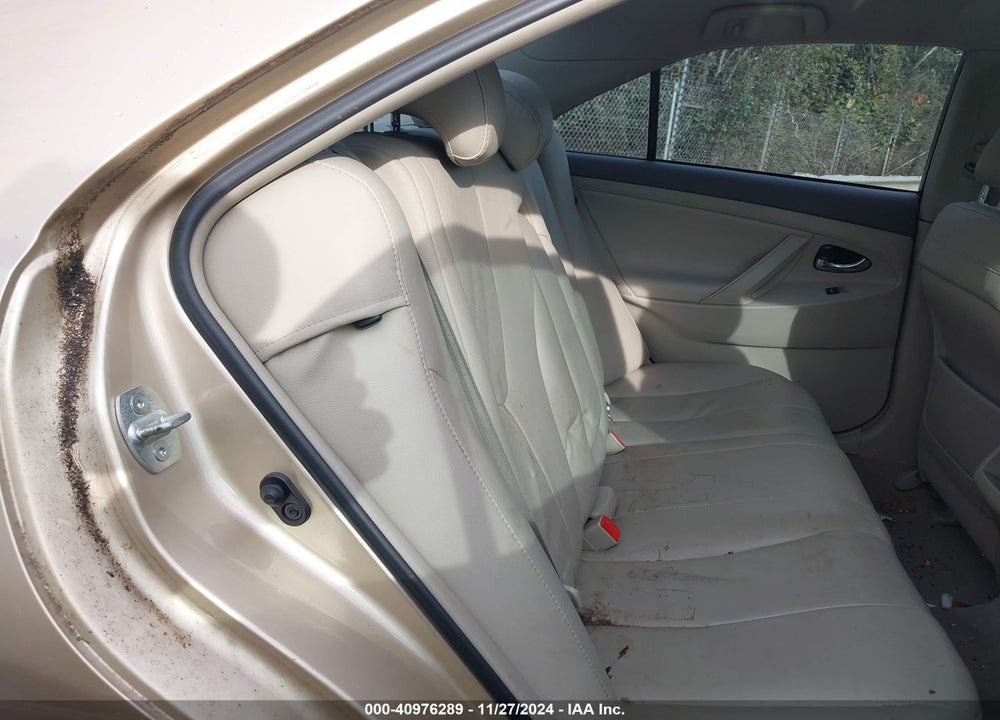 2011 TOYOTA CAMRY LE VIN: 4T1BF3EK2BU218578