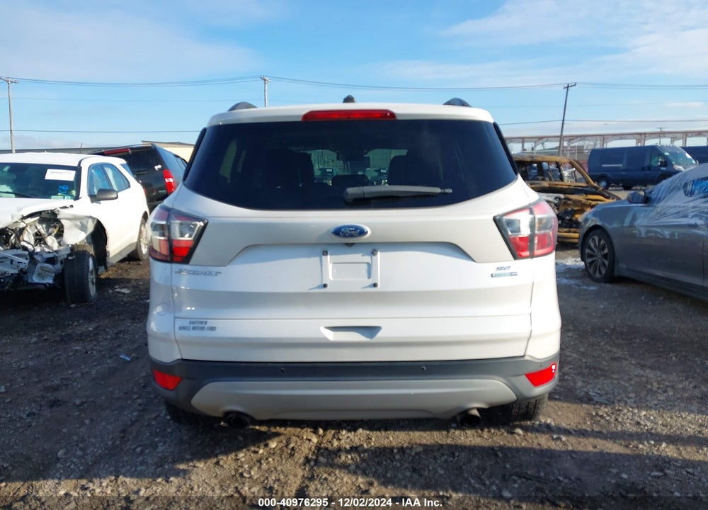 2017 FORD ESCAPE SE VIN: 1FMCU9GD0HUB38913