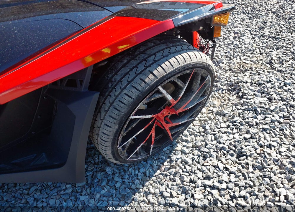 2019 POLARIS SLINGSHOT SLR VIN: 57XAARFA4K8131644