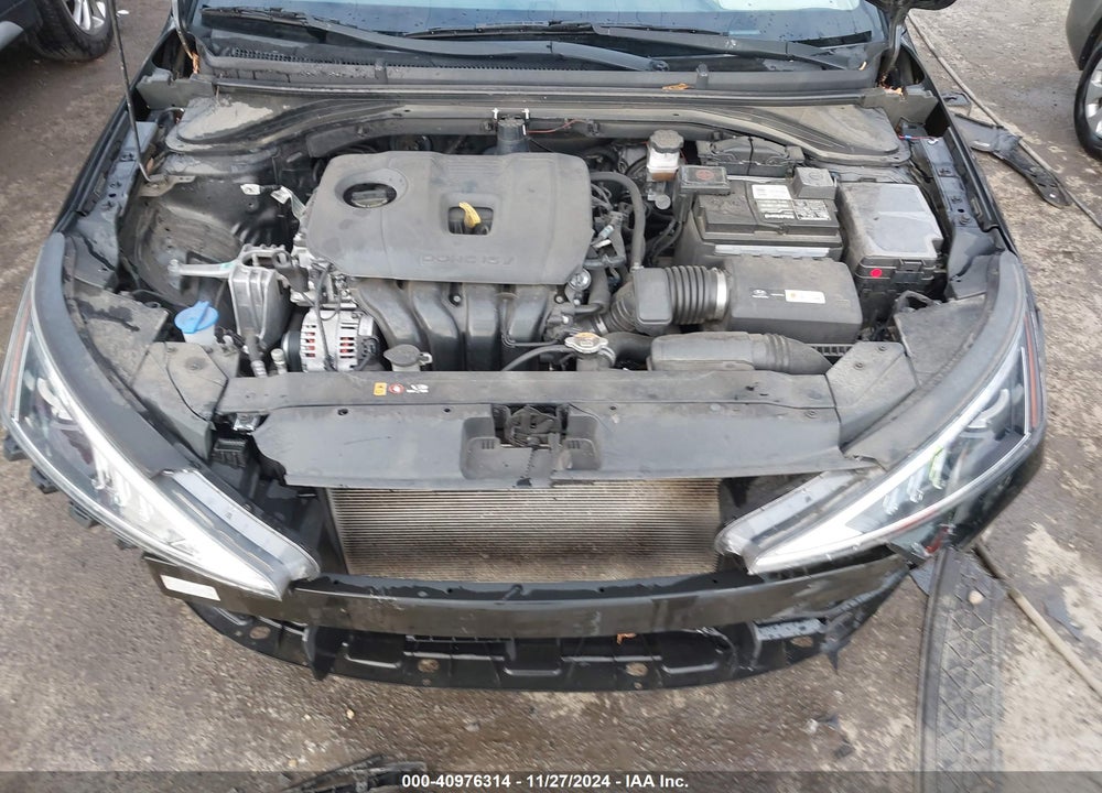 2019 HYUNDAI ELANTRA SE VIN: 5NPD74LF1KH416360