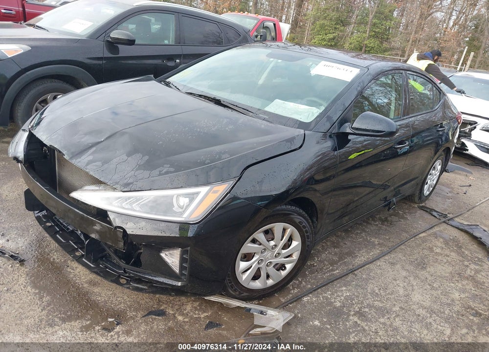 2019 HYUNDAI ELANTRA SE VIN: 5NPD74LF1KH416360