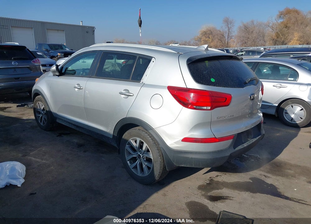 2015 KIA SPORTAGE LX VIN: KNDPB3AC2F7760210