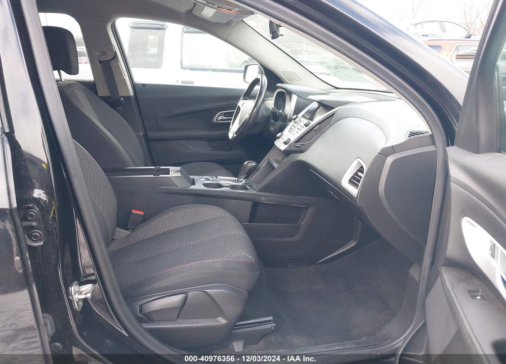 2017 CHEVROLET EQUINOX LT VIN: 2GNALCEK2H1560097