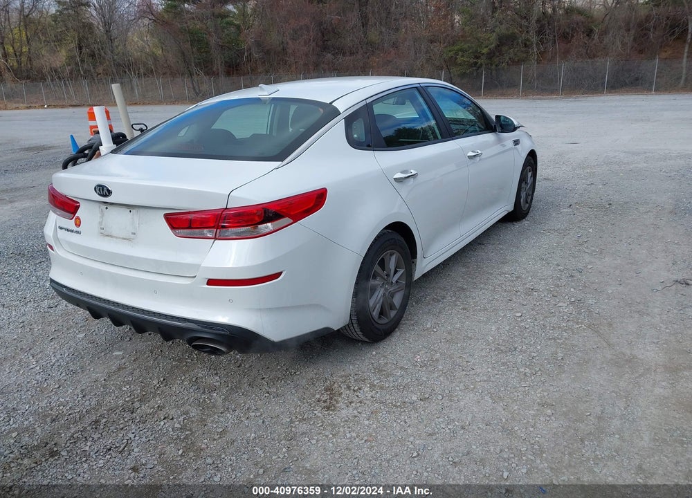 2020 KIA OPTIMA LX VIN: 5XXGT4L38LG438545